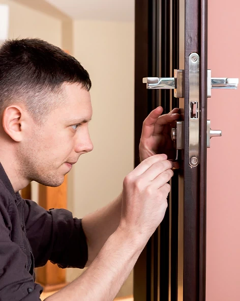 : Professional Locksmith For Commercial And Residential Locksmith Services in Port St Lucie, FL