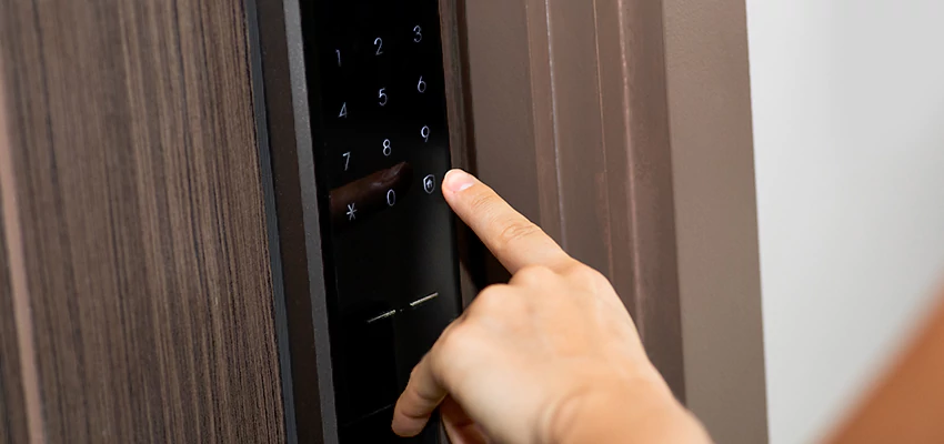 Smart Electric Locks Replacement Services in Port St Lucie, FL